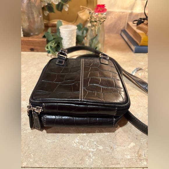 Vintage Fossil Embossed Crocodile Leather Crossbody Bag! - Picture 8 of 13